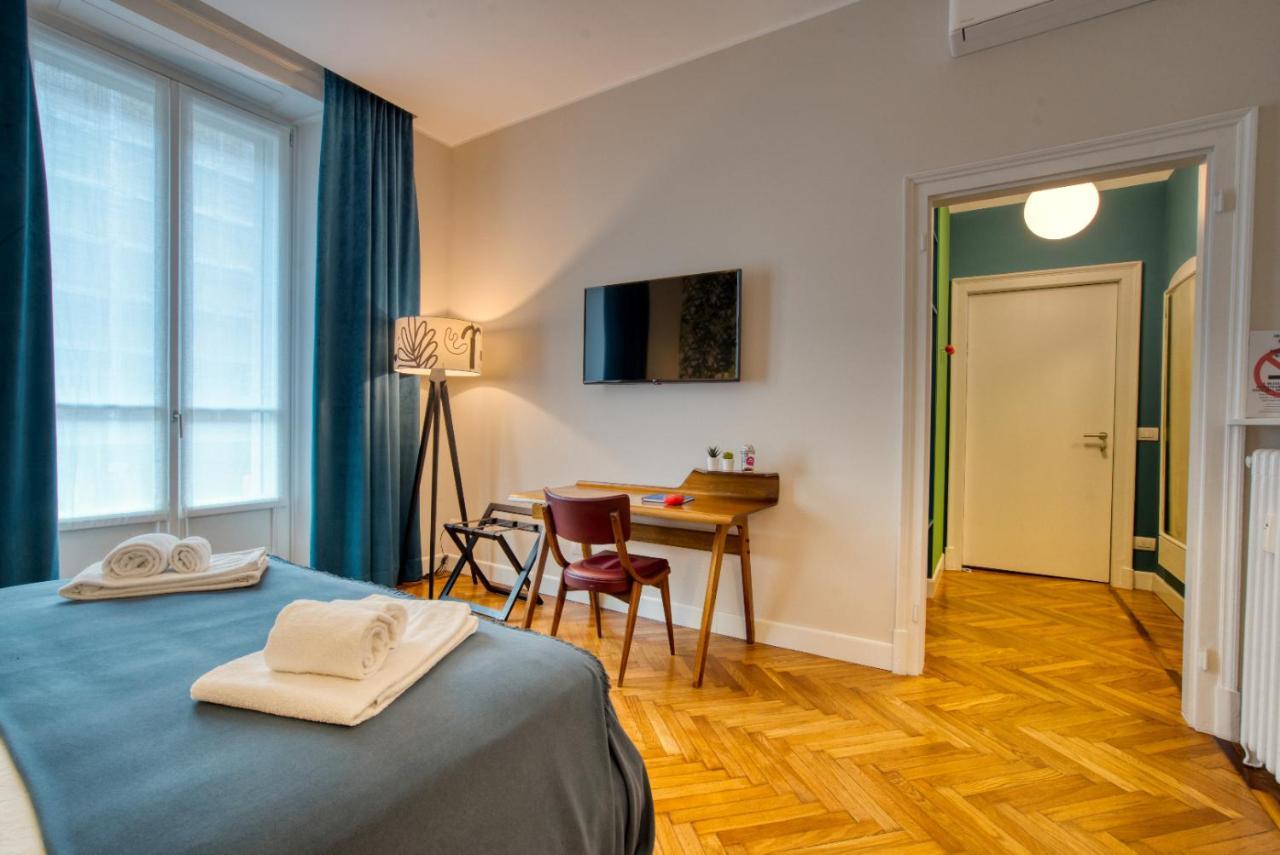 Dimora Claudia - Elegante Matrimoniale Con Bagno, Private Rooms, Self Check In, No Reception Милан Экстерьер фото